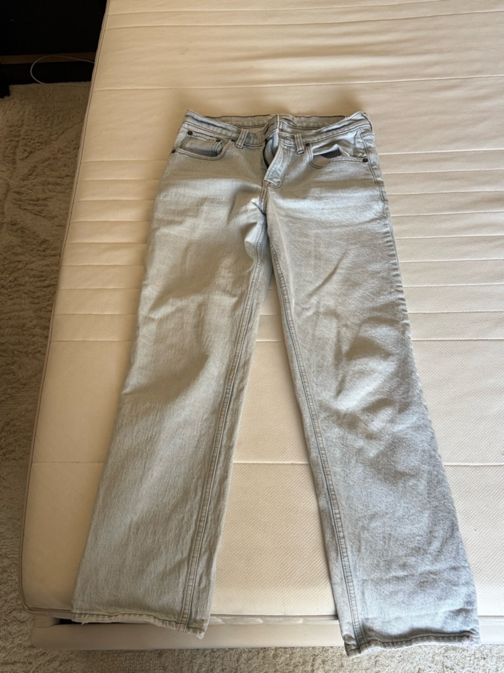 Abercrombie straight mid rise jeans